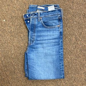 Ribcage straight levis